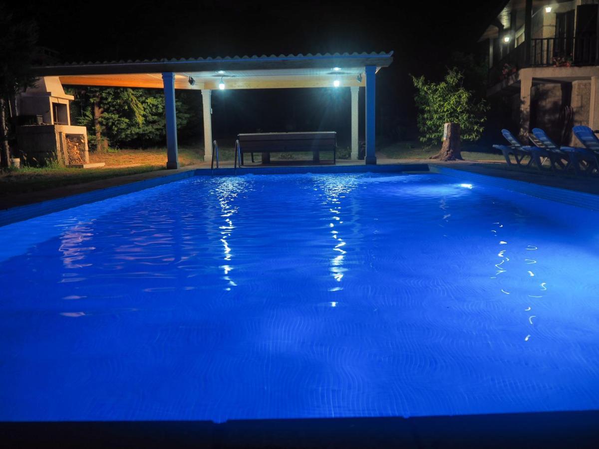 Espectacular Casa Con Piscina En 阿拉力兹 外观 照片