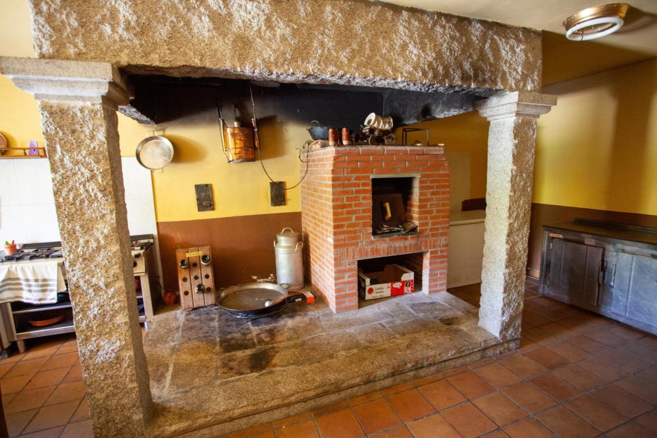 Espectacular Casa Con Piscina En 阿拉力兹 外观 照片